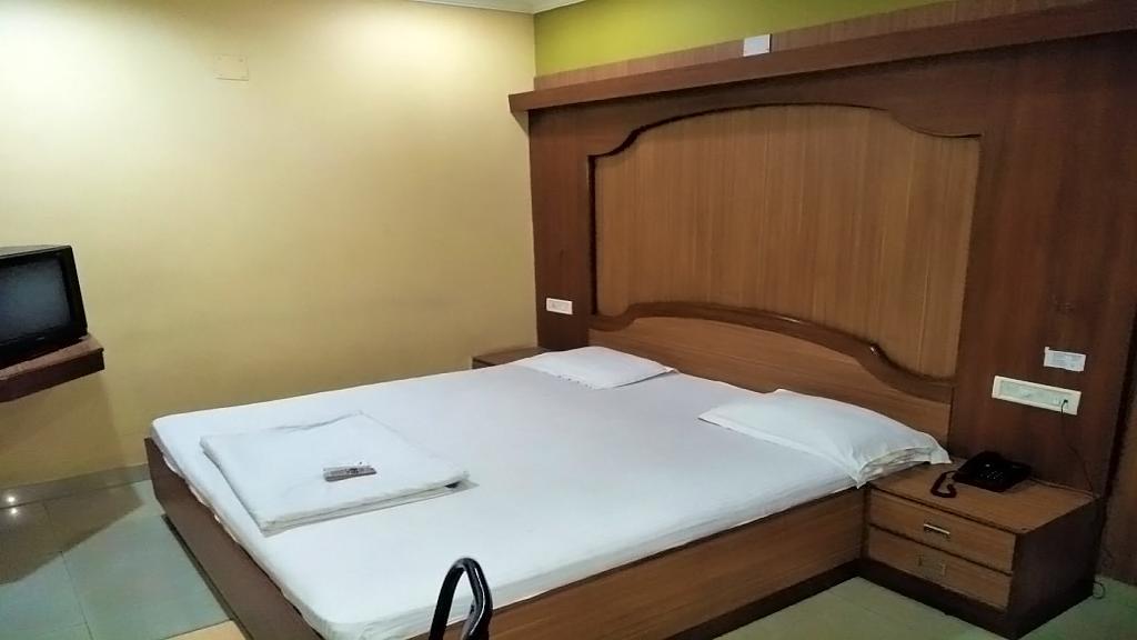 Hotel Paul Heights Jharsuguda Exteriör bild
